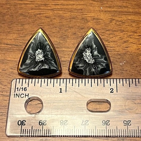 Vintage Drop Earrings Handmade Grey Abstract Floral Studs - Picture 6 of 6